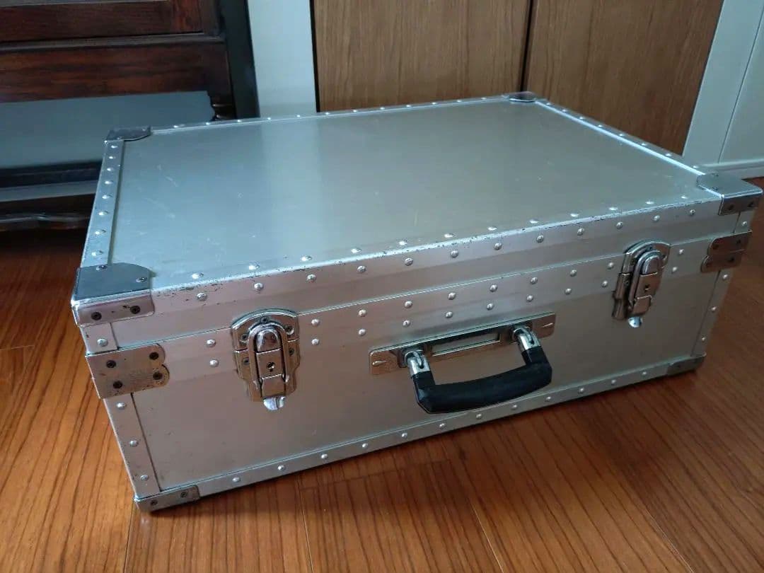 ヴィンテージ アルミ トランク