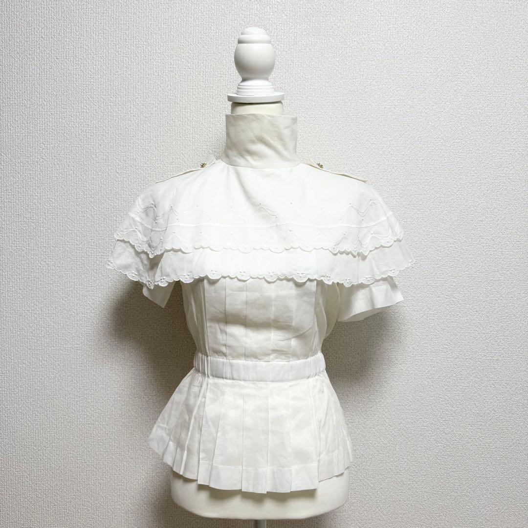 CHANEL ケープカラー カメリアボタン エンブロイダリーフリルブラウス