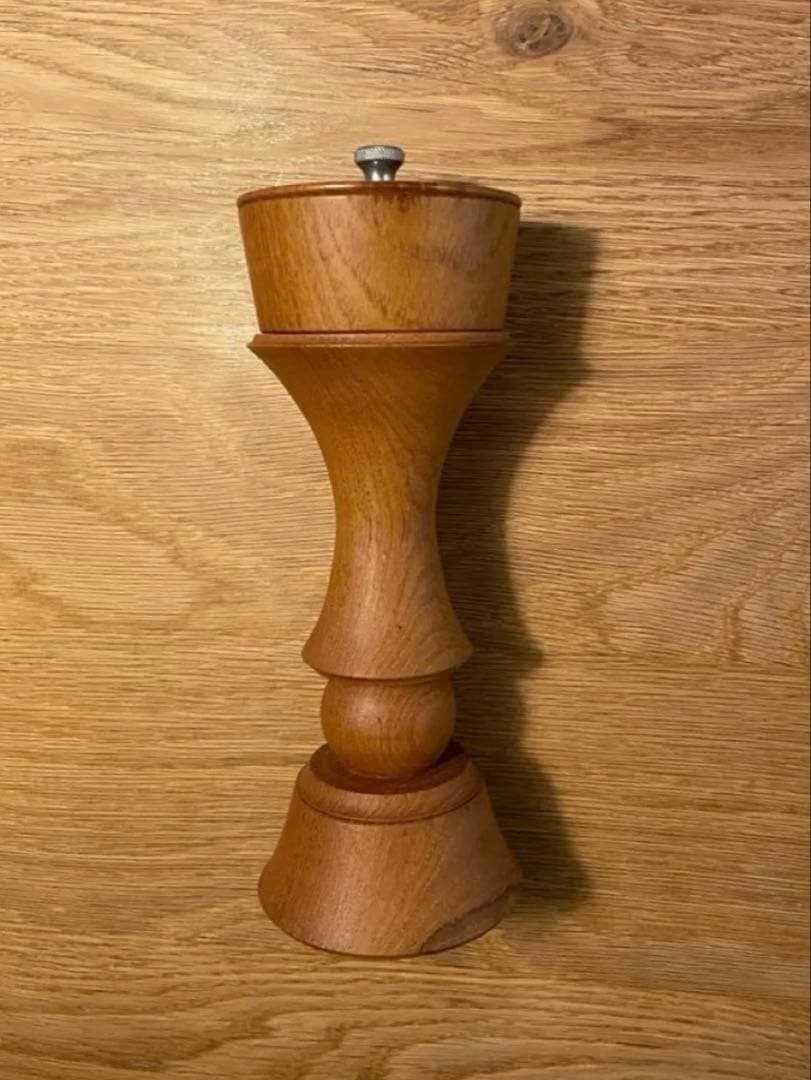 市川岳人　ペッパーミル　チーク