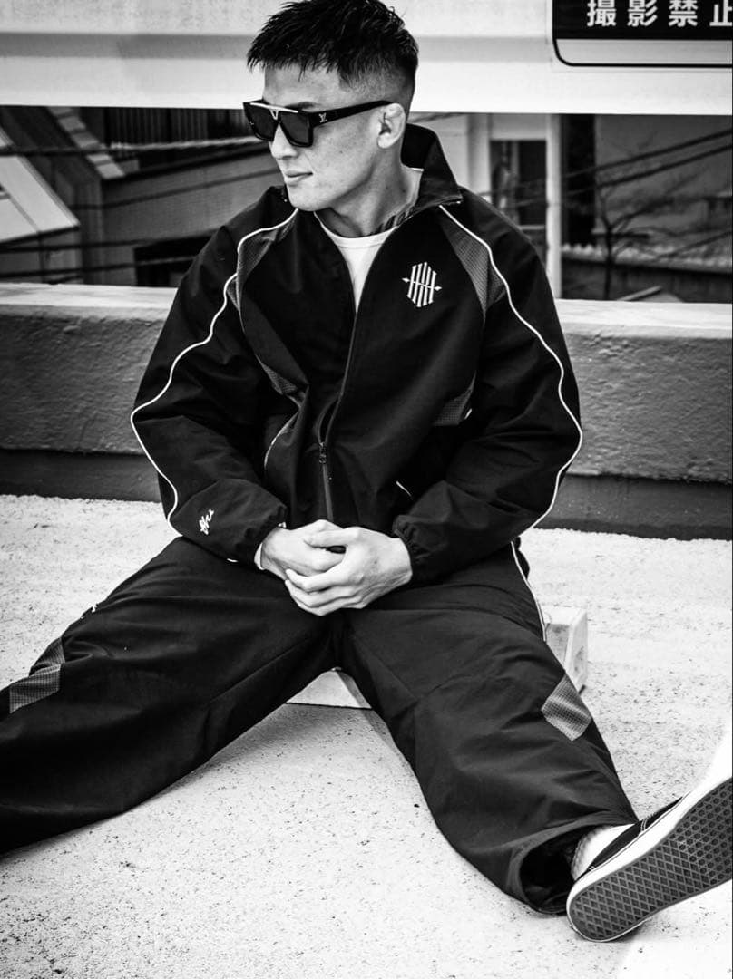 KHI 萩原京平 トラックパンツ 新品未開封