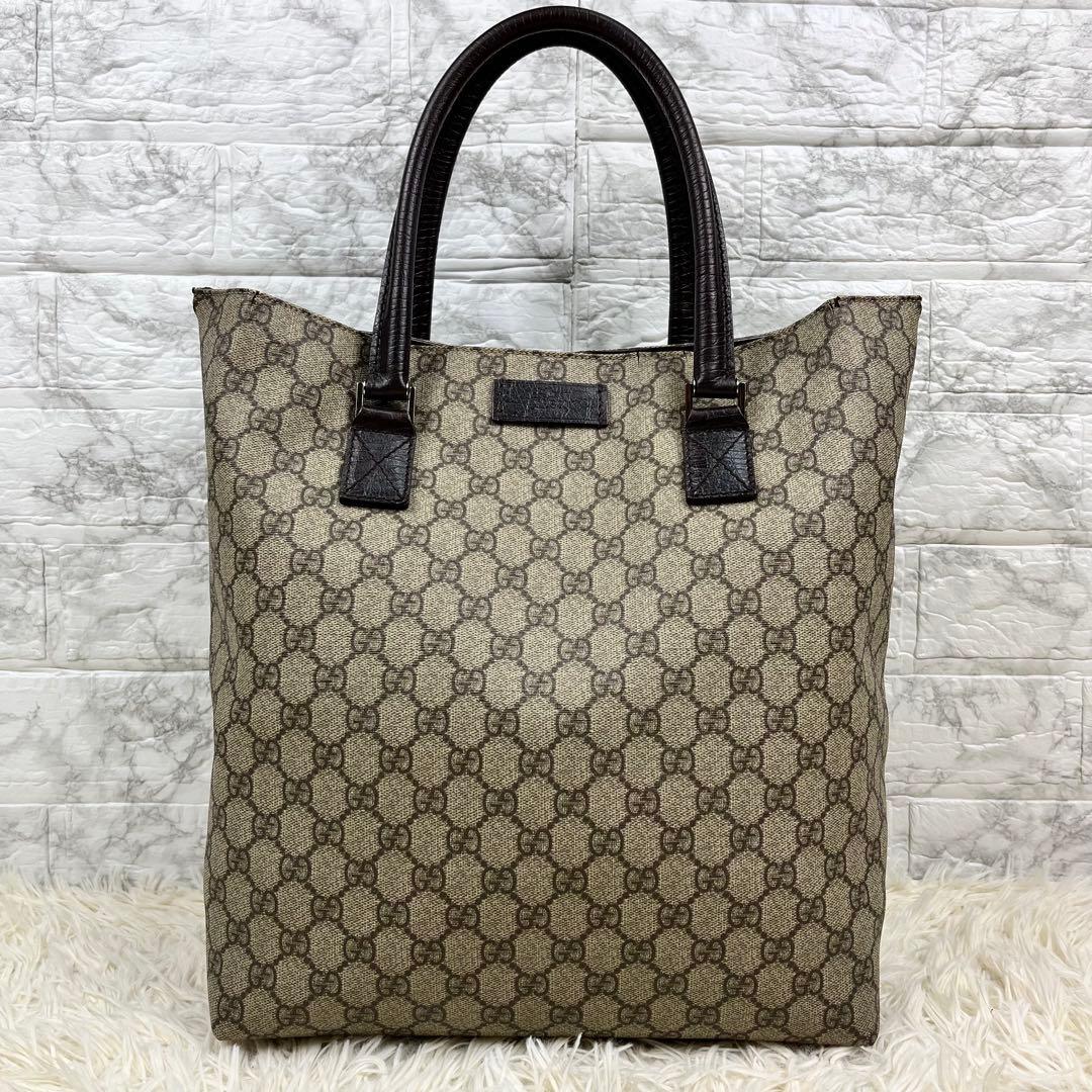 【美品】グッチ GGスプリーム トートバッグ ベージュ A4大容量 肩がけ