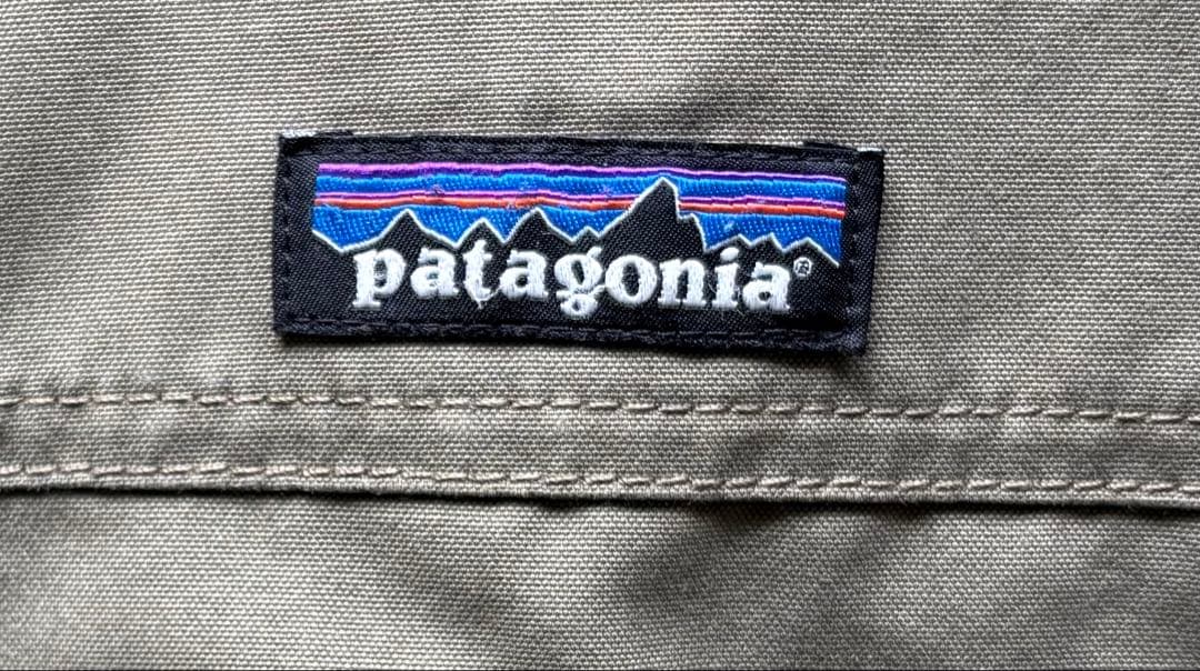 patagonia ジャケット カーキ サイズS