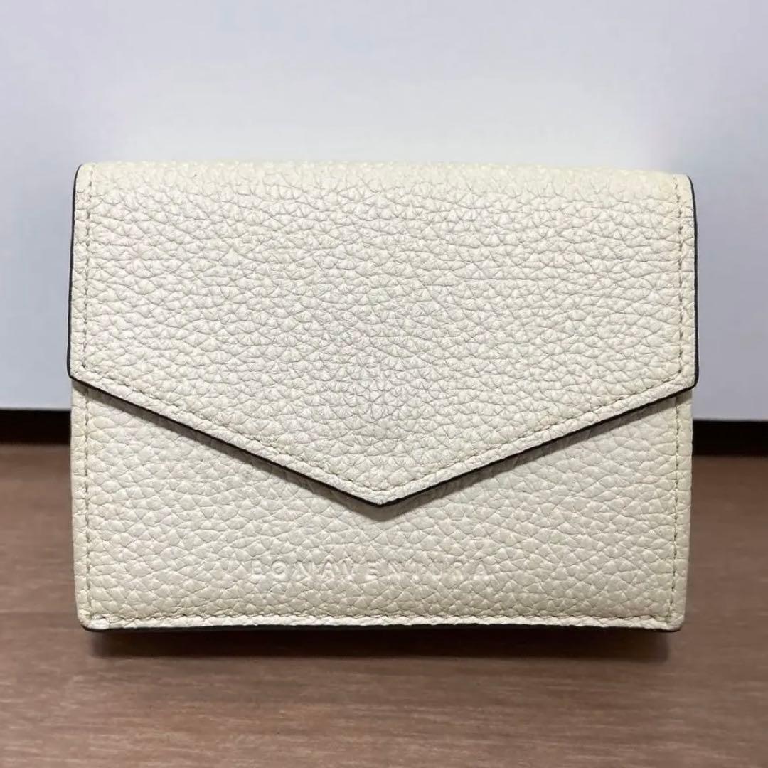 ボナベンチュラ スモール ウォレット シュリンク アイボリー × エトープ 財布