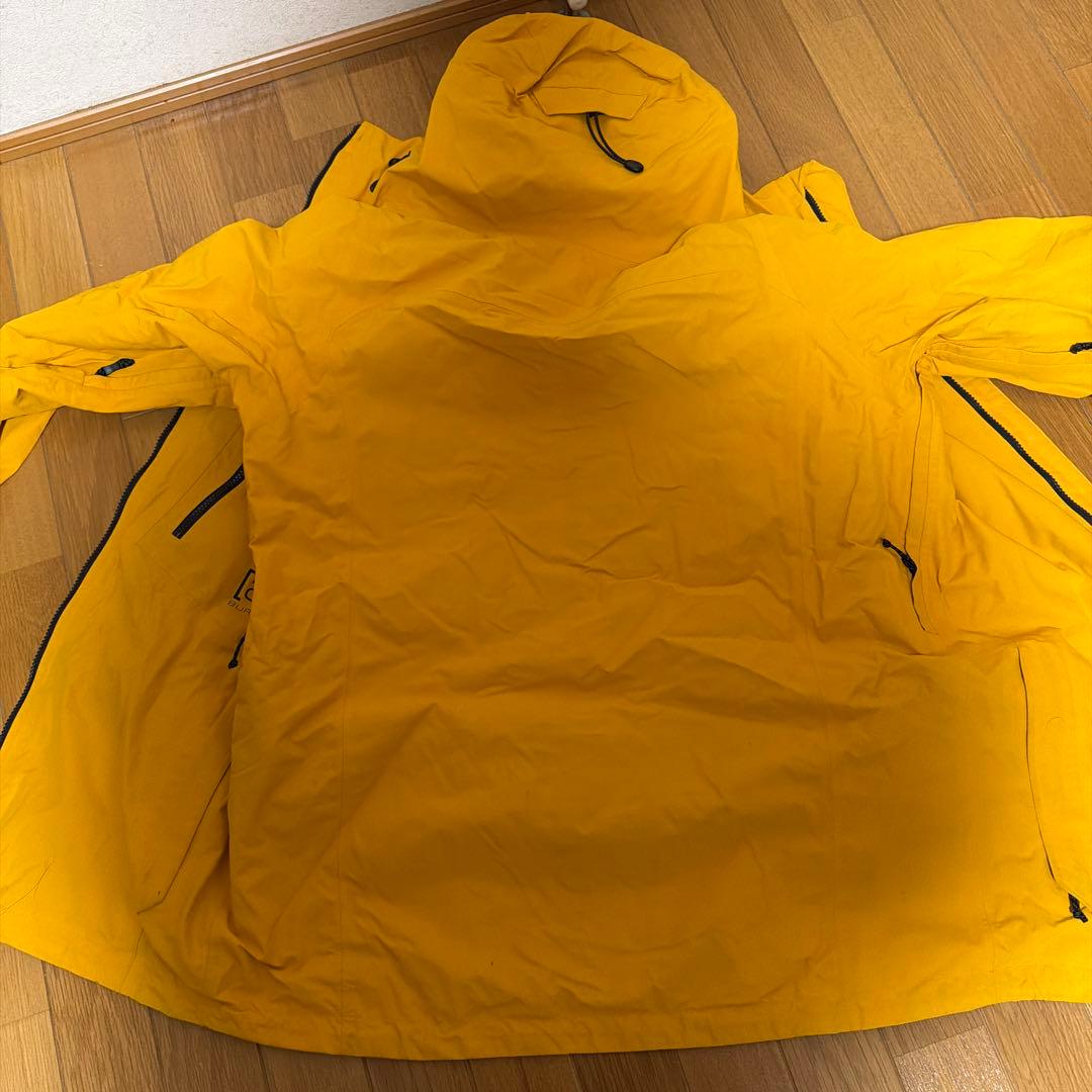 【交渉可】Burton [ak] GORE-TEX Cyclic JKT S