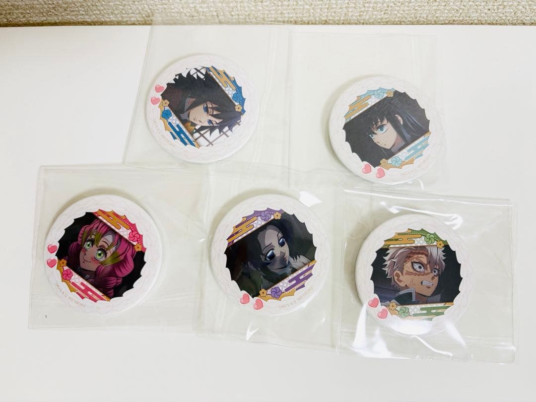 冨岡義勇　時透無一郎　プリロール　缶バッジ　不死川実弥 胡蝶しのぶ　甘露寺 蜜璃