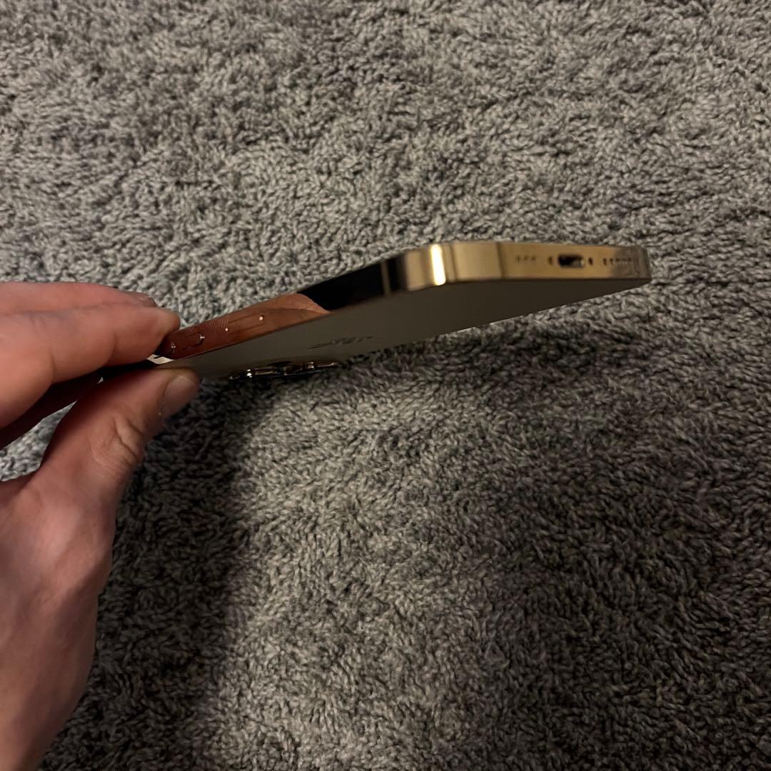 D&D　Apple iPhone 13 Pro 256GB ゴールド 本体