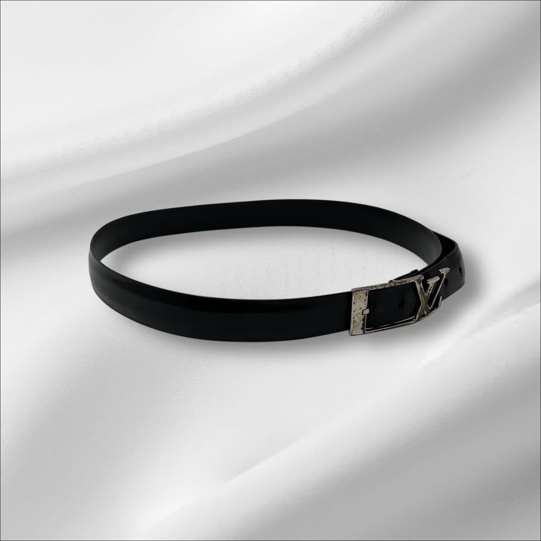 ルイヴィトン　レザー　ベルト　LVバックル　メンズ