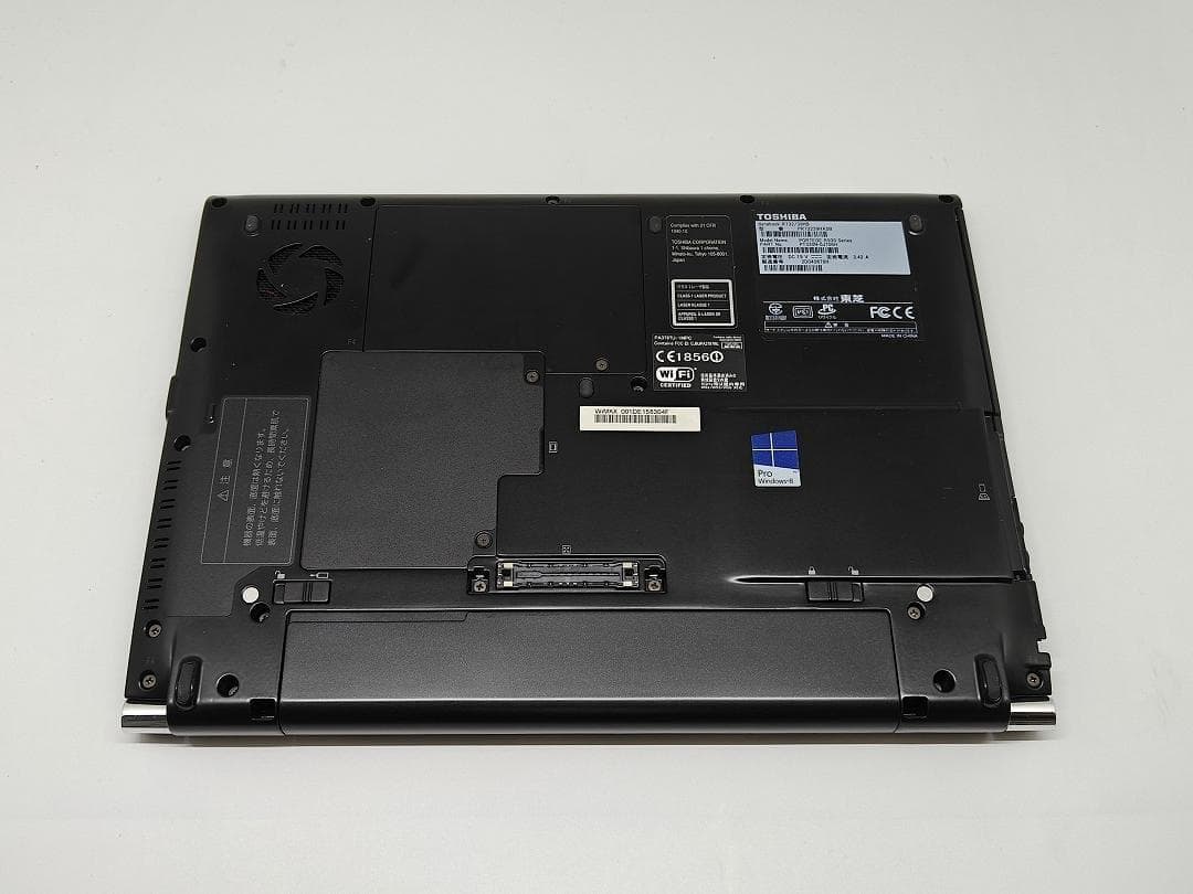 【東芝】爆速 Corei7/SSD256GB ノートパソコン 16GB E5