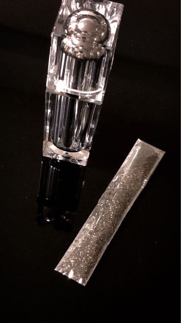 最高級な宇宙の隕石の粉ケース付き ⚜️✨　宇宙の流れ星の粉 ✨✨✨