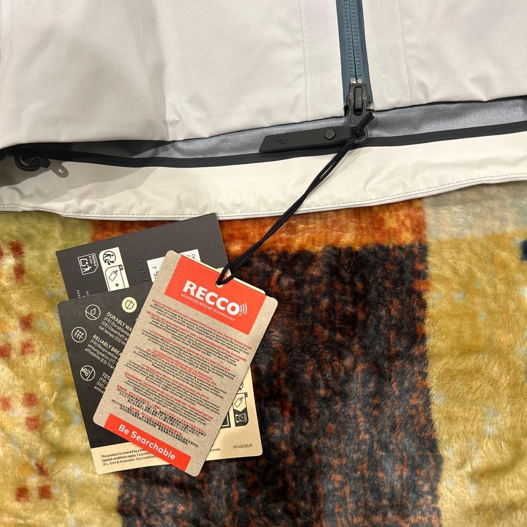 スキー PeakPerformance Gore-Tex3LJacket