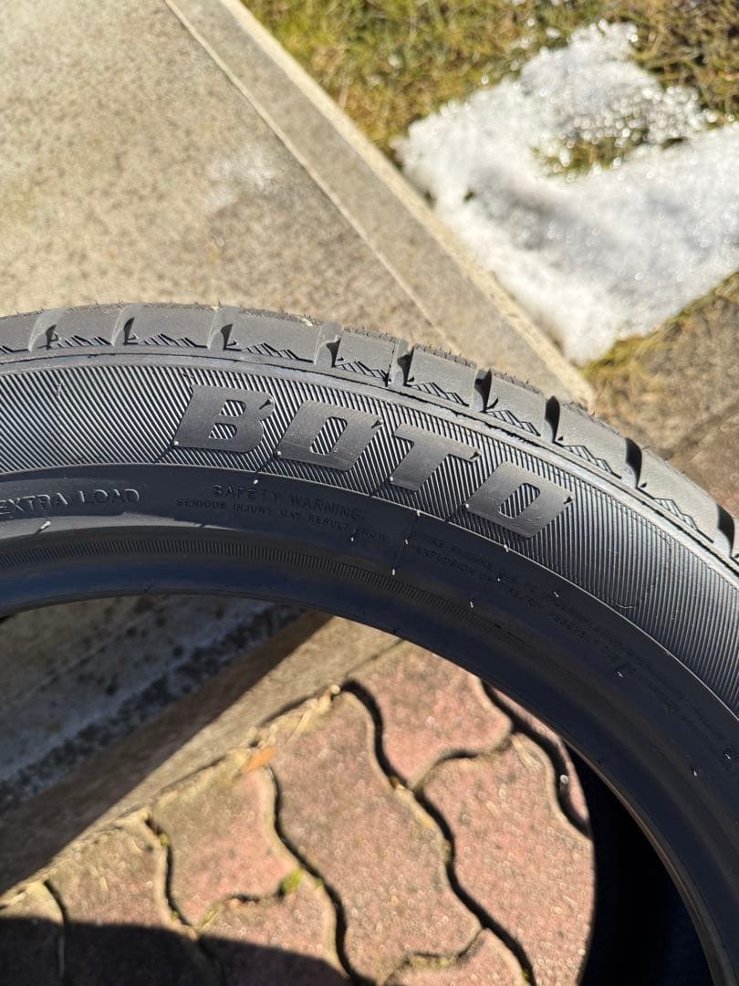 新品 スタッドレスタイヤ BOTO BS68 235/50R18 101H XL