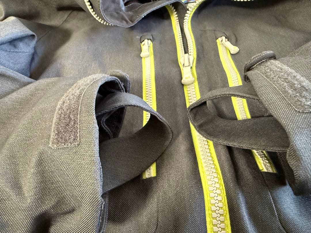 【美品】バートン BURTON AK 2L STAGGER JKT✨ゴアテックス