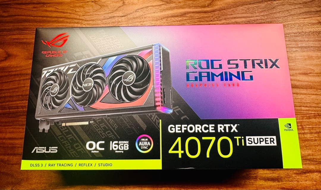 グラフィックボード・グラボ・ビデオカード ASUS ROG STRIX RTX 4070 Ti Super