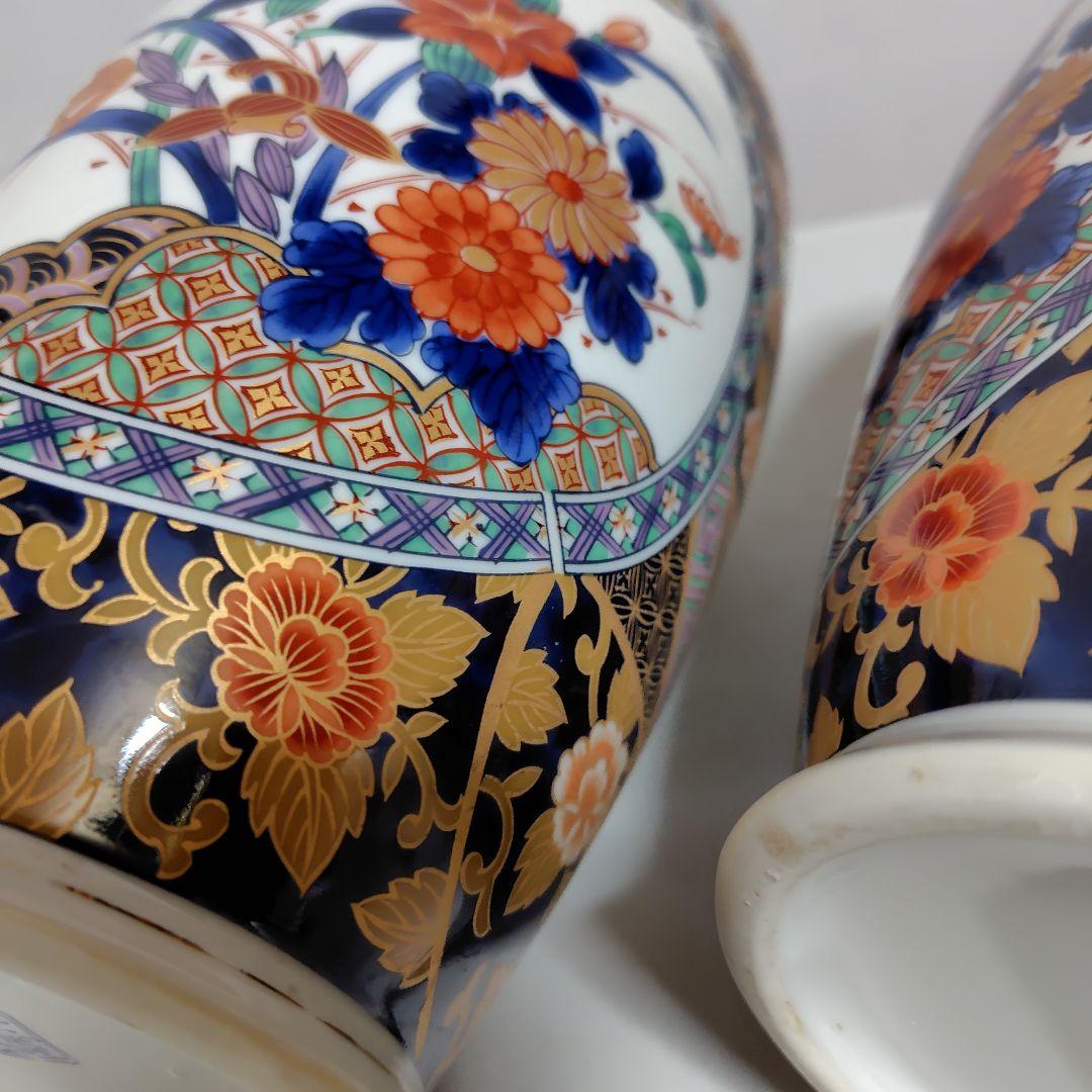 年代物、大正以前の花瓶です。