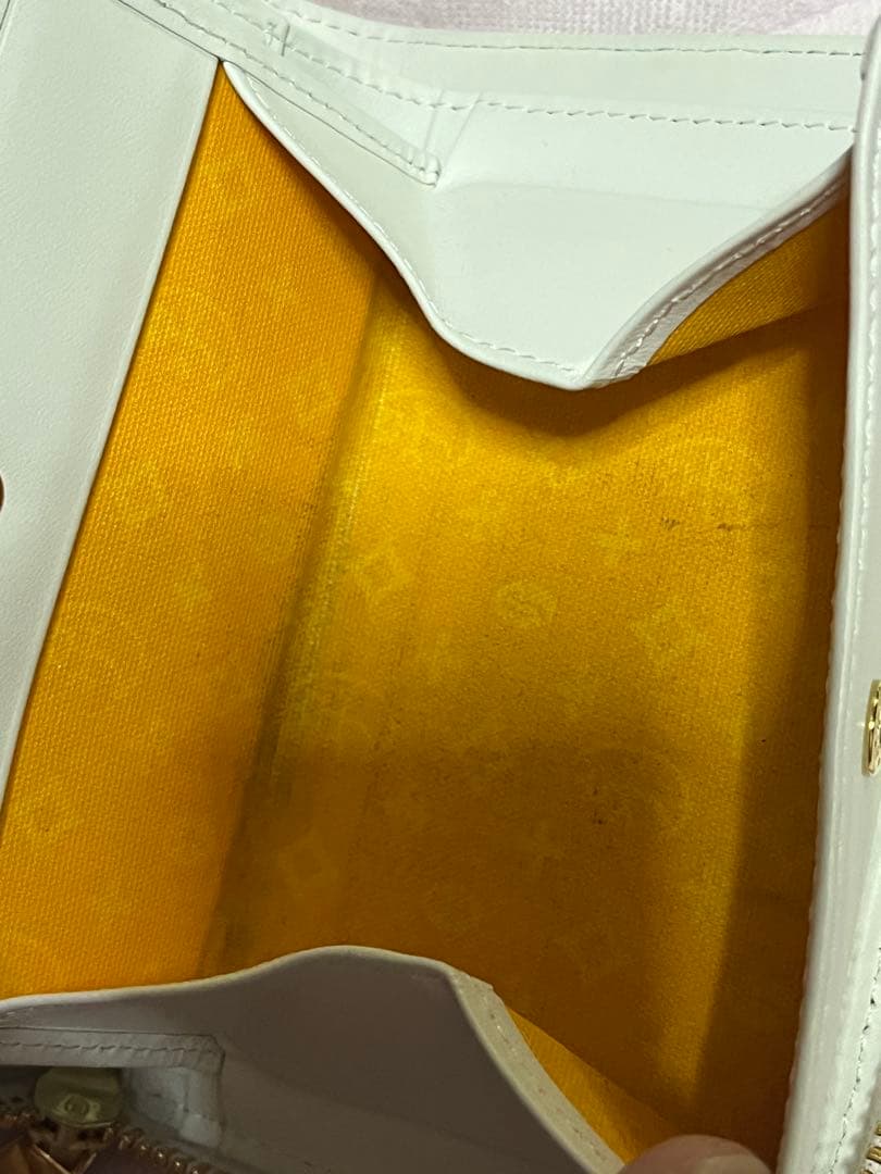 CASTELBAJAC ハローキティ財布