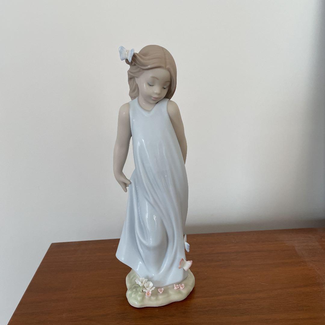 リアドロ　置物　蝶とお友達　6963