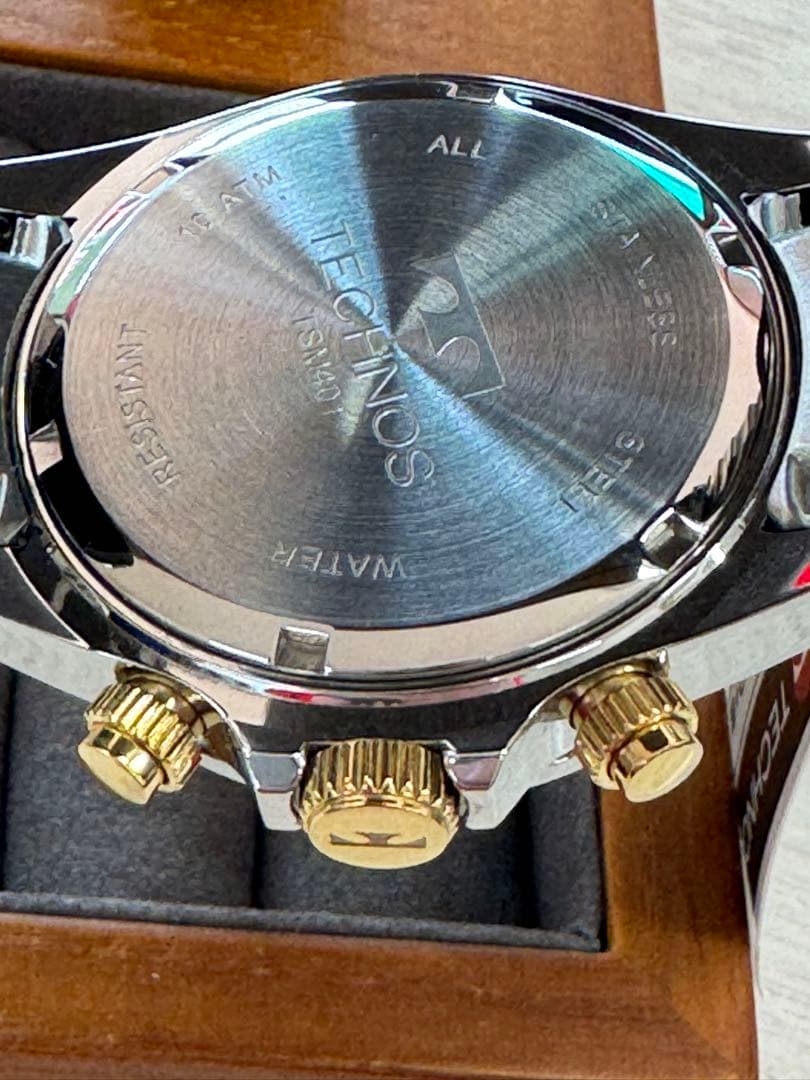 テクノスクロノグラフ