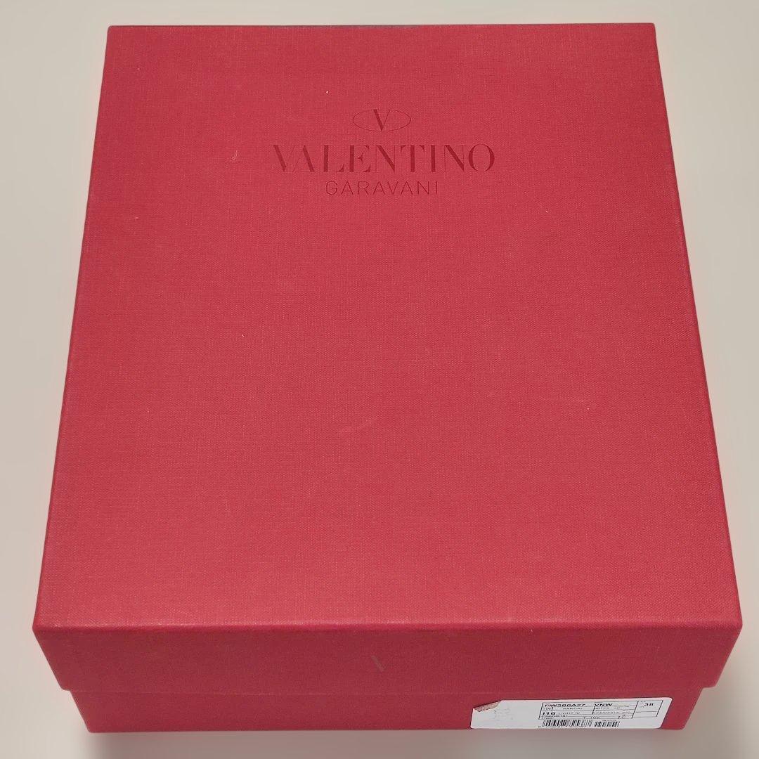 ヴァレンティノガラヴァーニ ハイヒール 38 ロックスタッズ エナメル サンダル