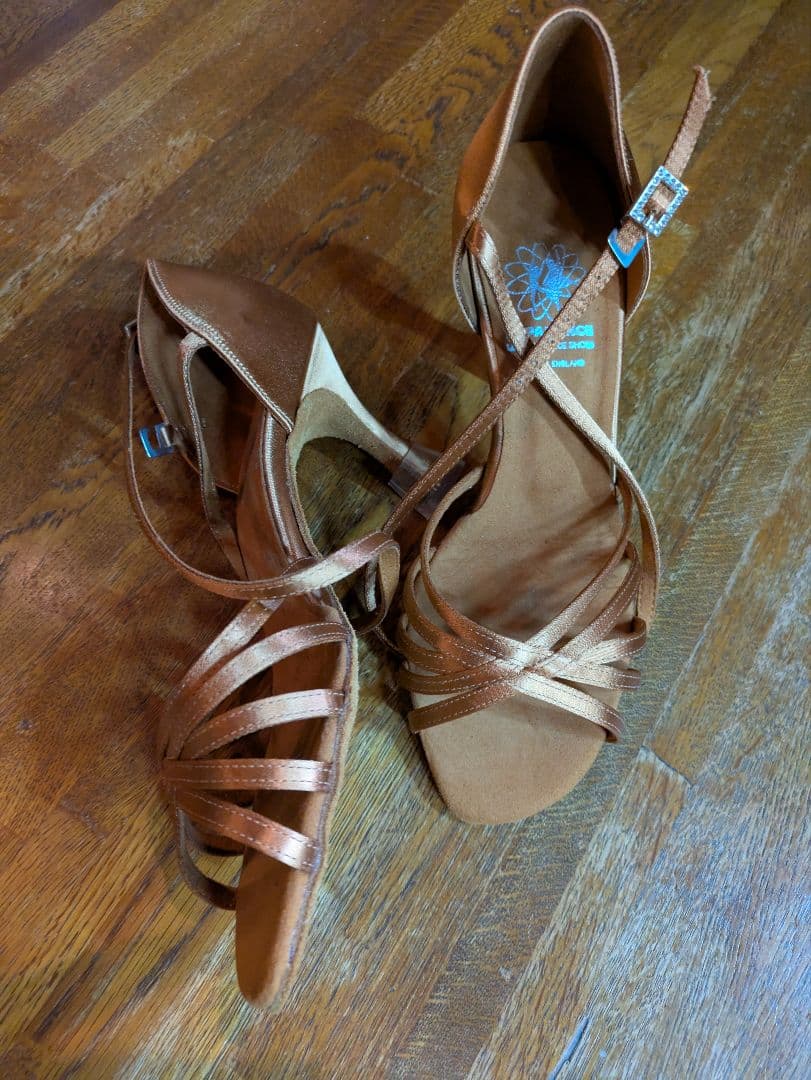 スーパーダンスラテンダンスシューズ