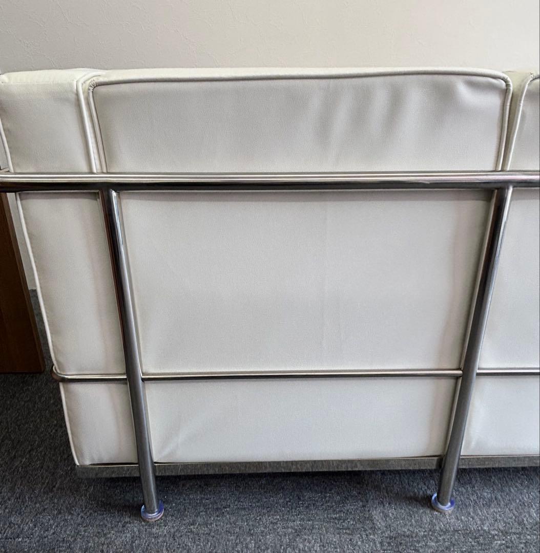 ル・コルビジェ リプロダクト 2人掛け LC2 ソファ ホワイトレザー