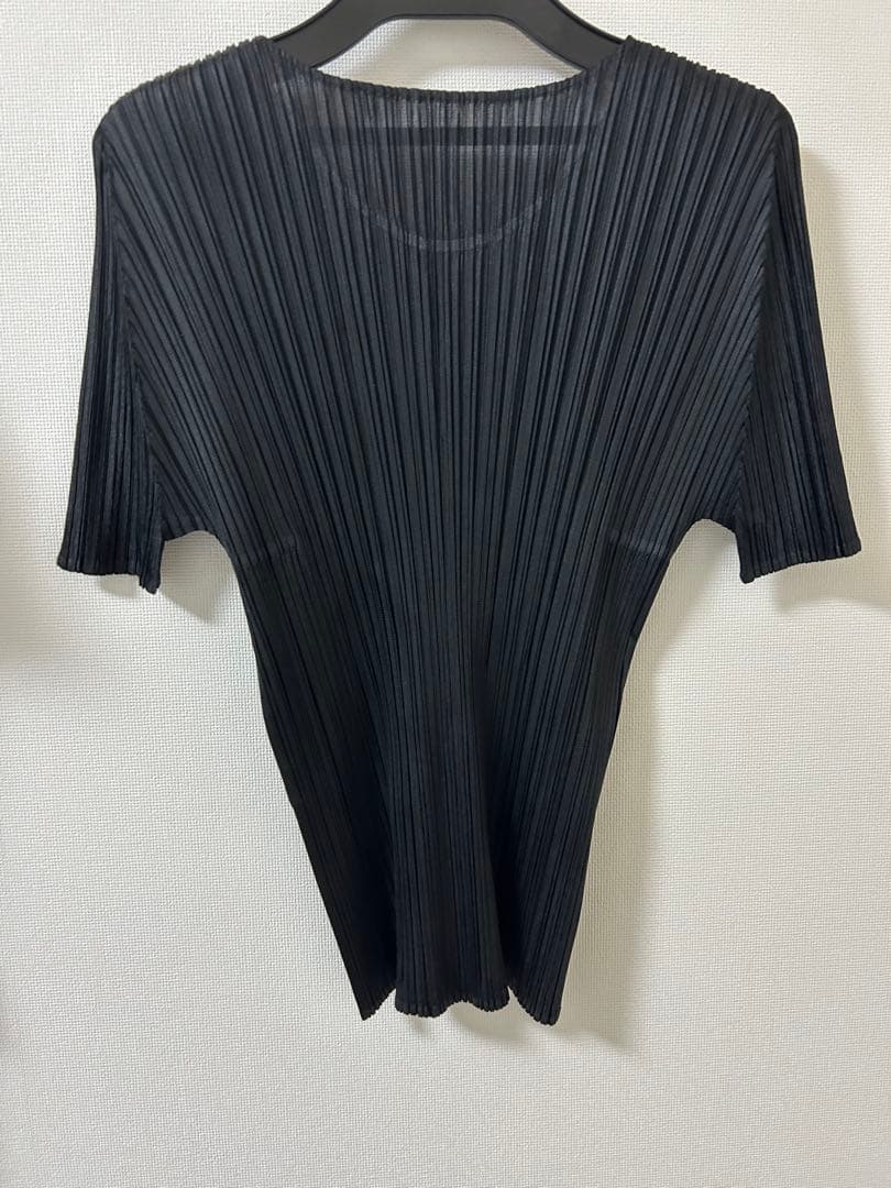 ⭐︎週末セール　PLEATS PLEASE ISSEY MIYAKE 半袖トップス
