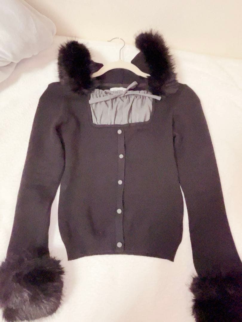 BUBBLES コケットフーディーニット ブラック