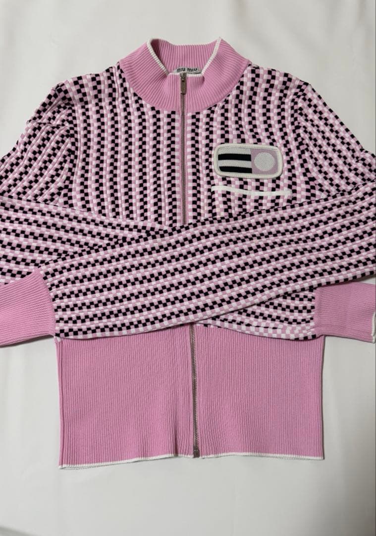 最終価格 ほぼ新品Sサイズ MIU MIU 伸縮性 カーディガン