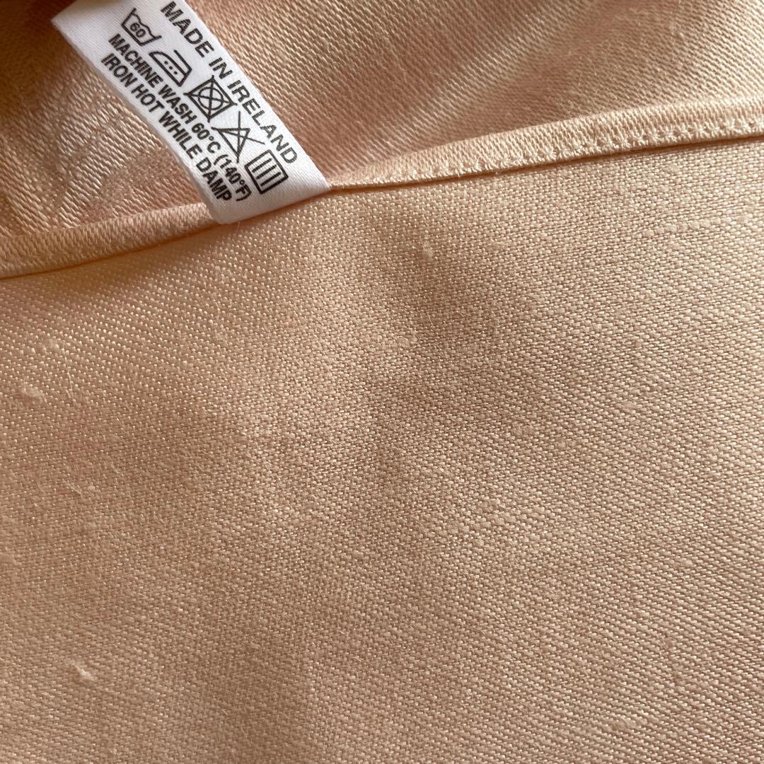 アイリッシュリネンダマスク　テーブルクロス　菊　ピンク　新品未使用