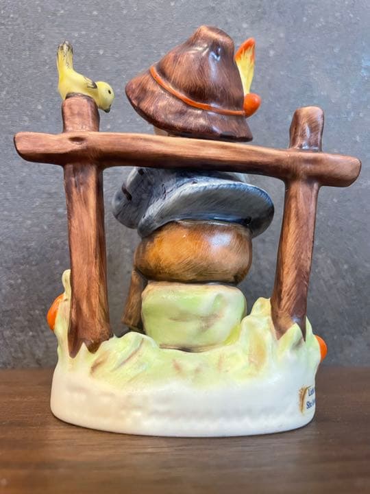 【最終値下げ！】Goebel社　フンメル人形　174