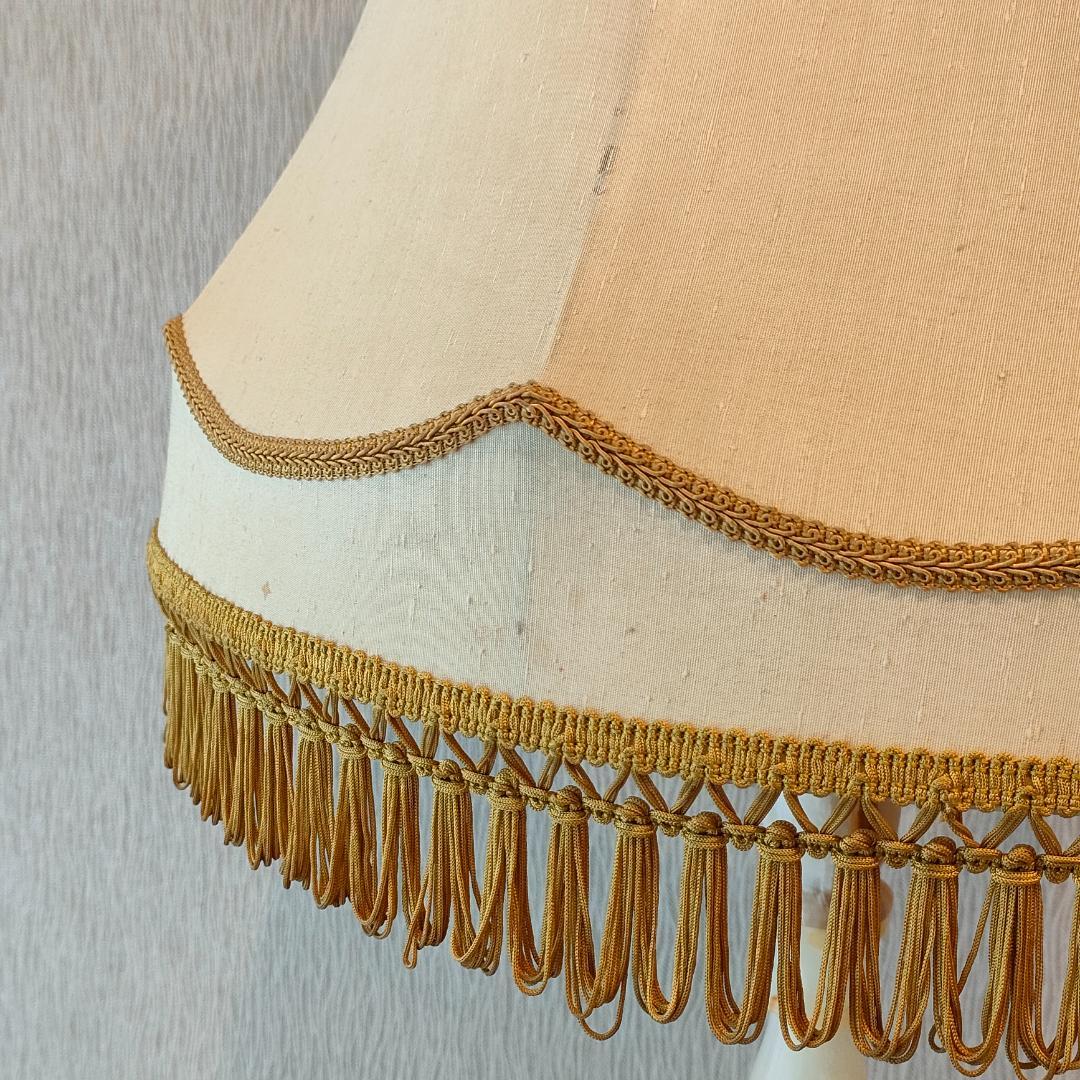 アンティーク　 スタンドランプ　大理石　フリンジシェード　照明　A8