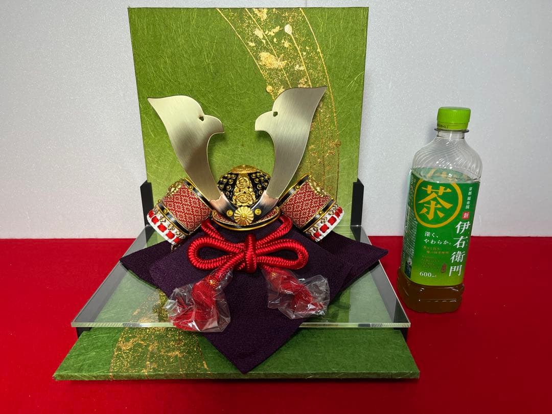 8号中白赤縅　大鍬形の兜　セット