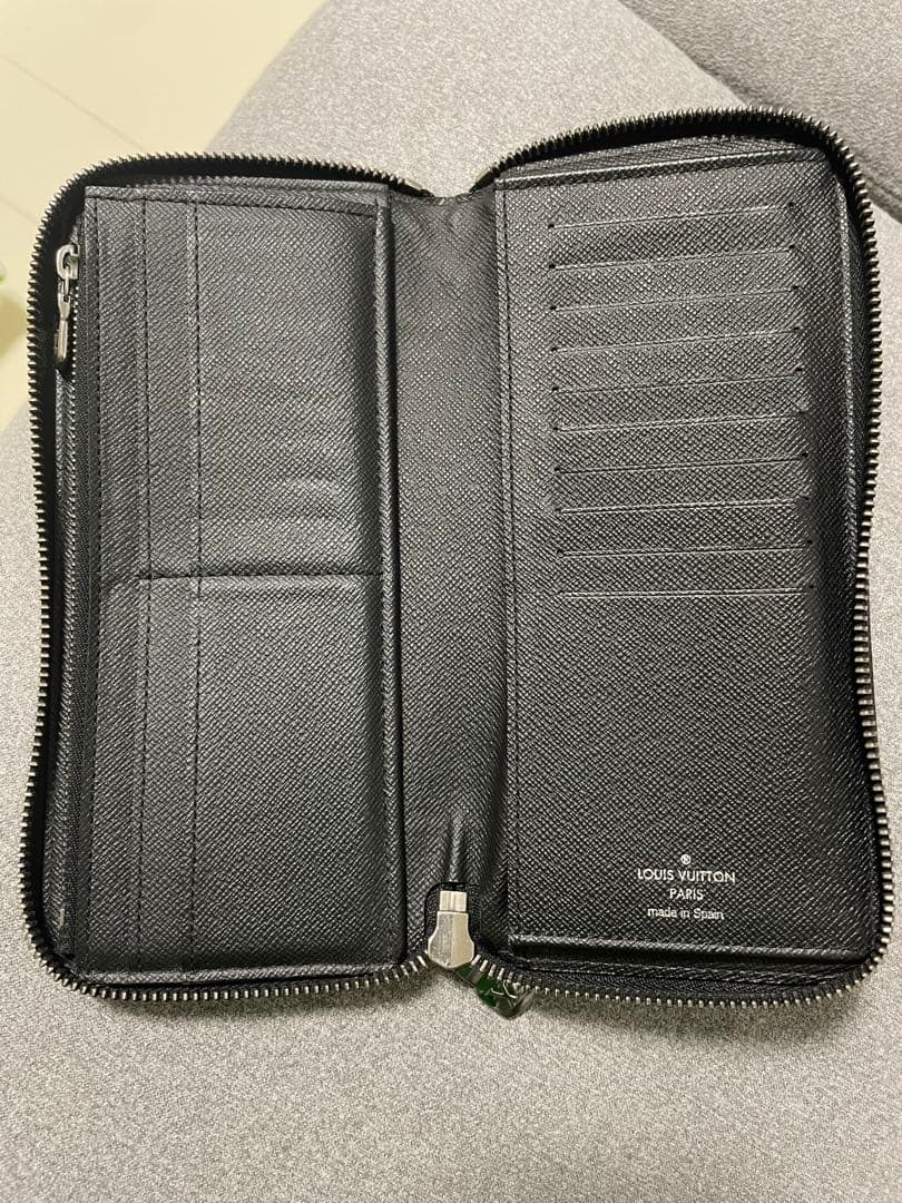 Louis Vuitton ブラック 長財布　ヴィトン　エクリプス　ジッピー