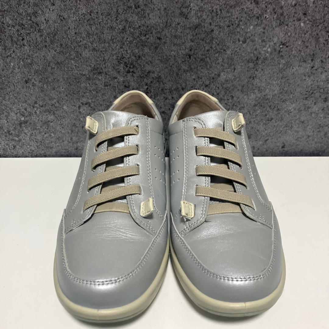 ACHILLES SORBO シルバー スニーカー　24.0