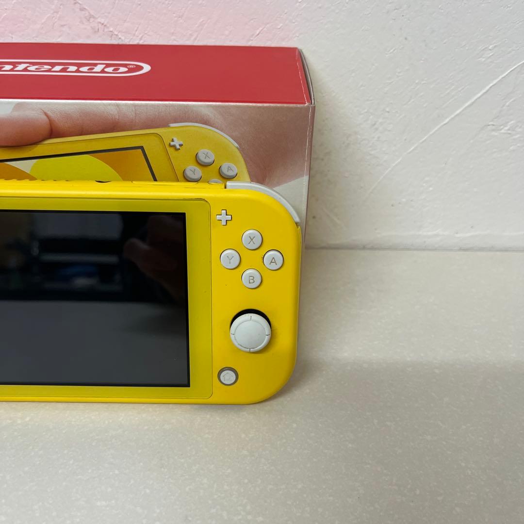 【ジャンク品】Switch Light 本体　スイッチライト イエロー