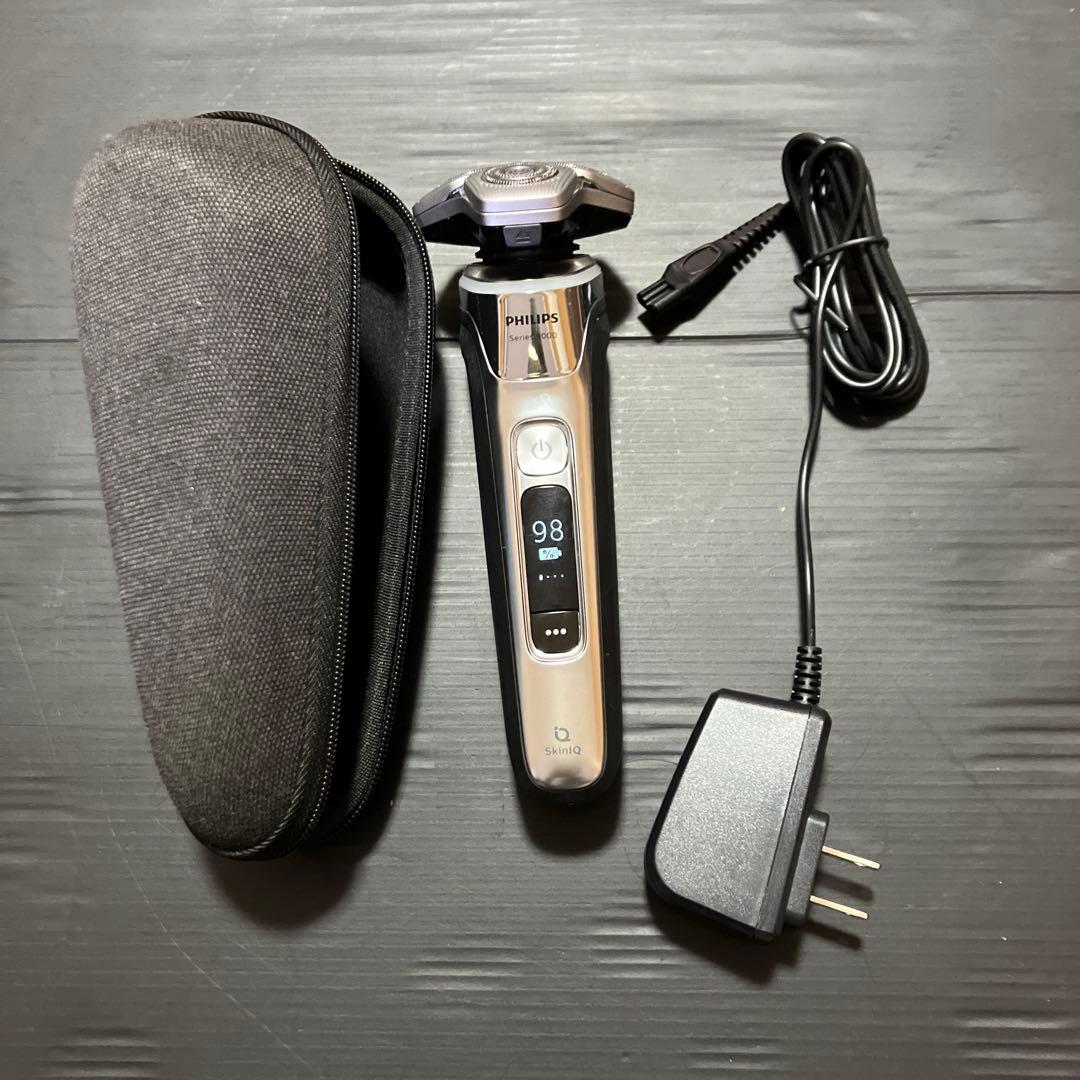 PHILIPS s9985 22年製　髭剃り　シェーバー