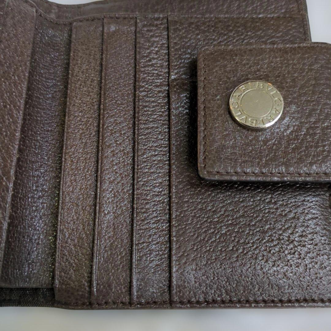 ブルガリ、ロゴマニア二つ折財布 未使用新品