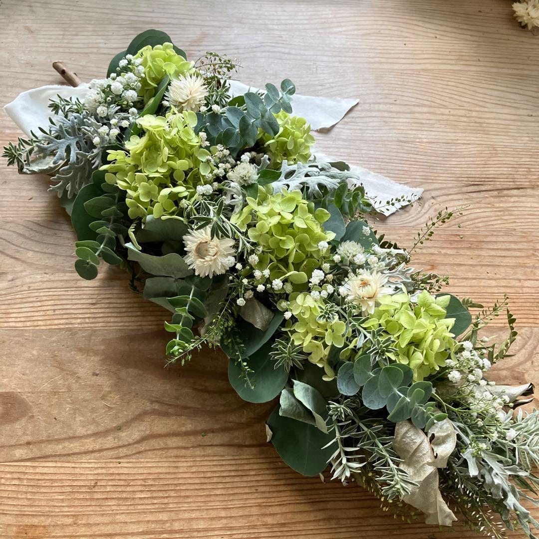 アナベルとユーカリのホワイトグリーンな2Wayガーランド　貝細工　千日紅