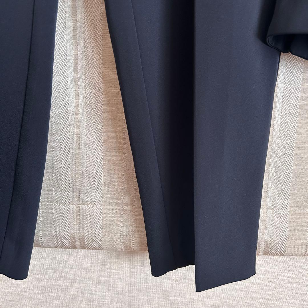 極美品！大きいサイズ23号Alottaネイビー　Vネックノーカラーパンツスーツ