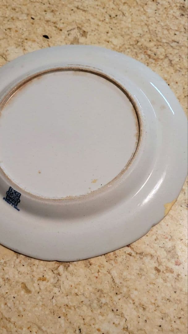 スポードのウィローパターン皿