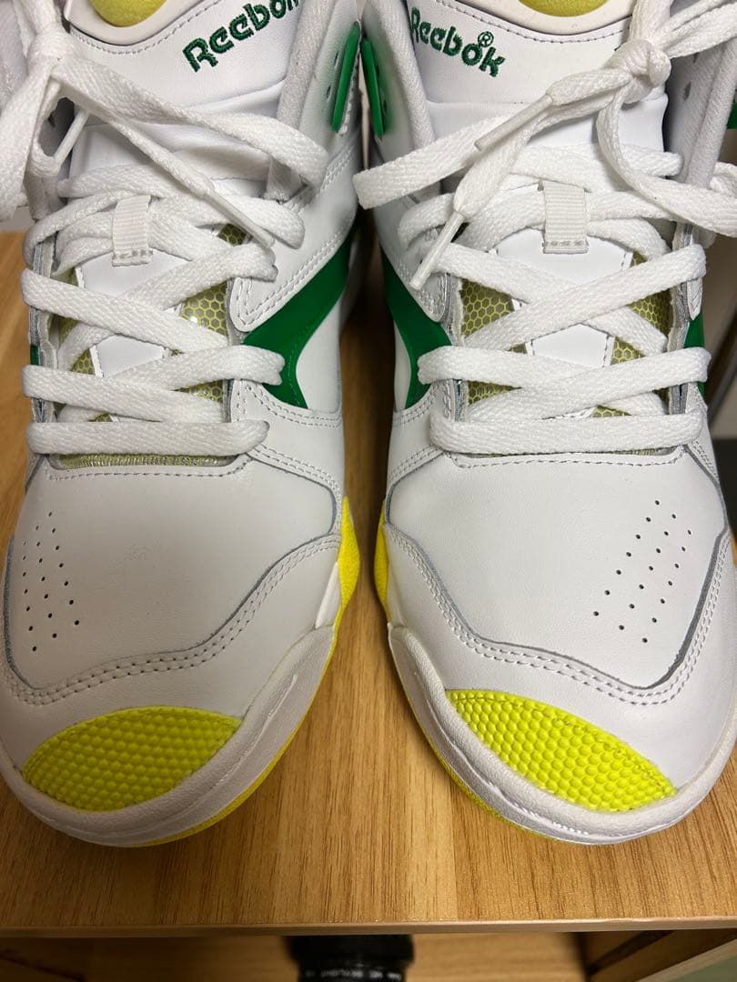 未使用Reebok コートヴィクトリーポンプ　26.5センチ