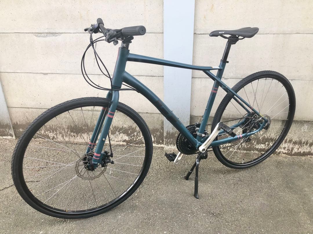 【部品総新品・色薄有】GT トラフィック　3.0 21速　クロスバイク　520