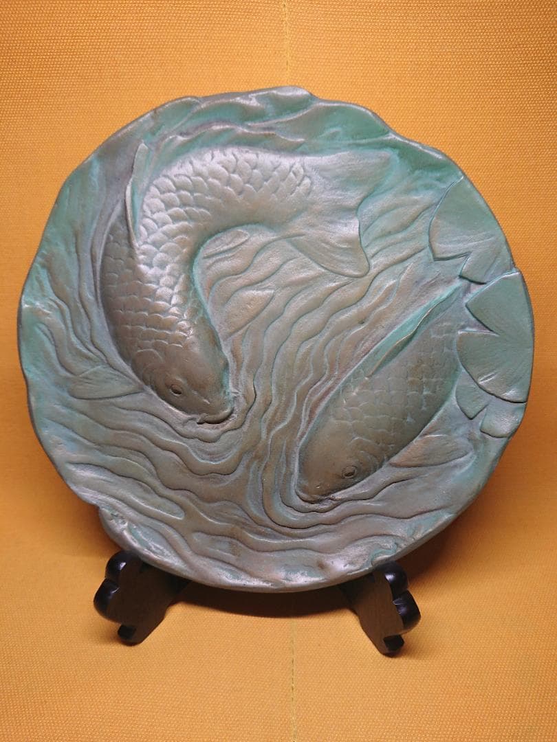 【美品】銅器　飾り皿　鯉　オブジェ　置物　インテリア　工芸品　美術品　A1222