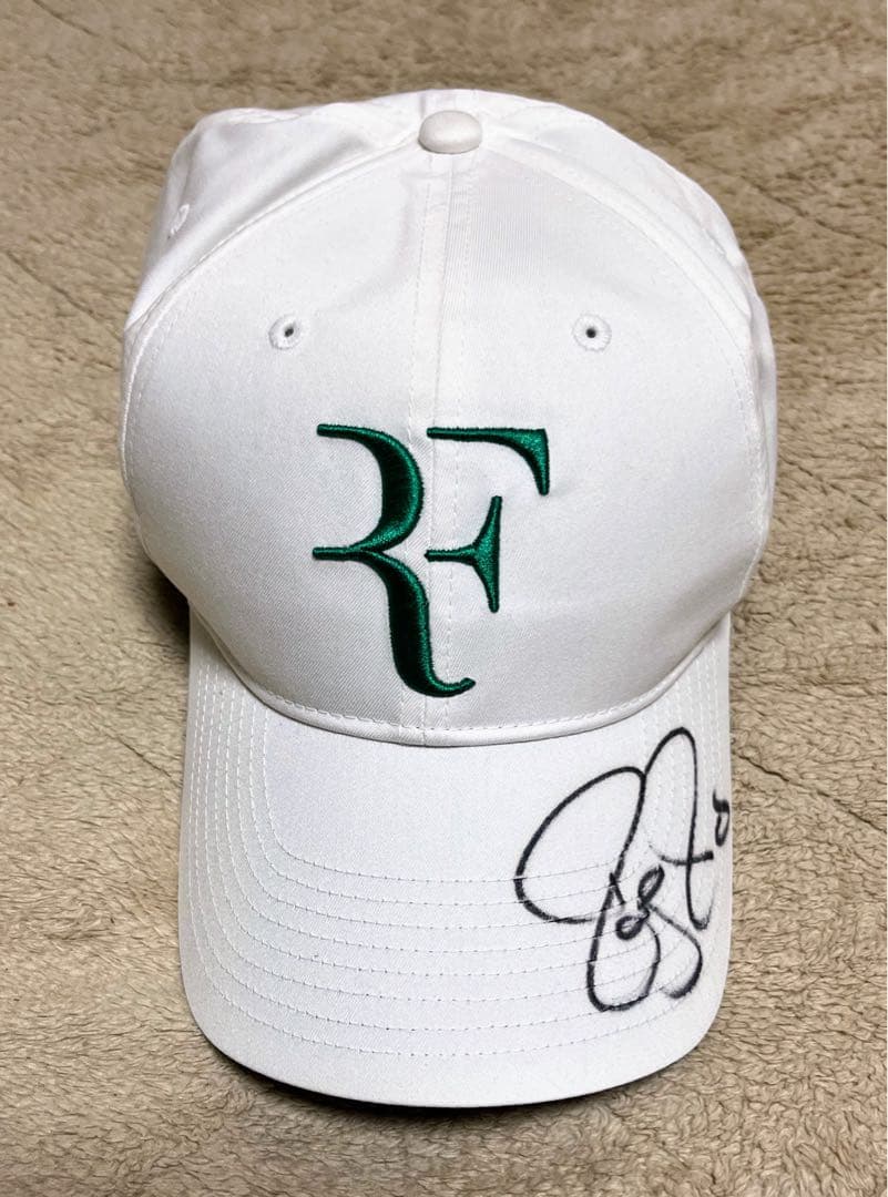 NIKE RFフェデラー直筆サイン入りCAP(白/緑) クレディ・スイス提供品