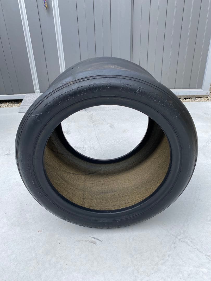 タイヤテーブル　ガラス天板