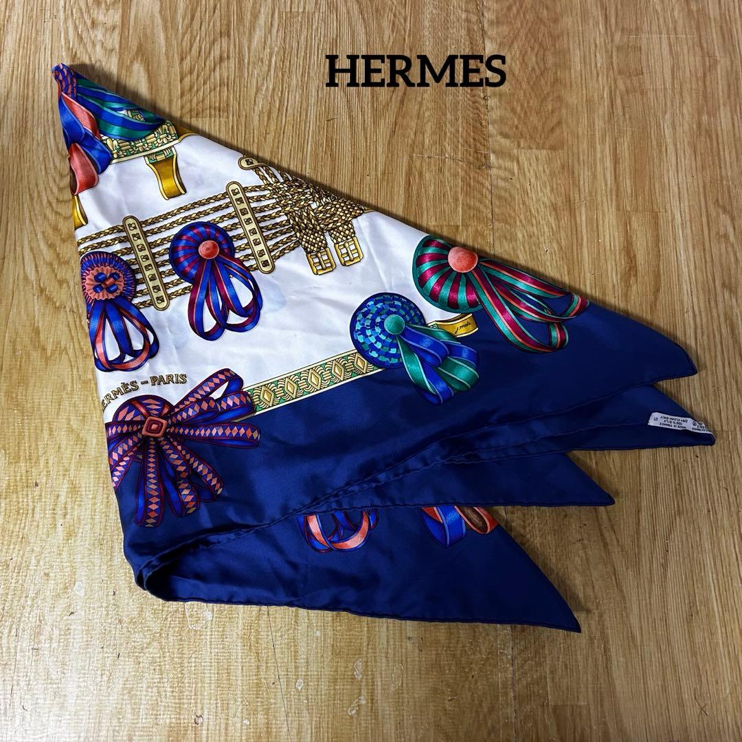 8j121 HERMES エルメス スカーフ　カレ90 シルク 馬のリボン