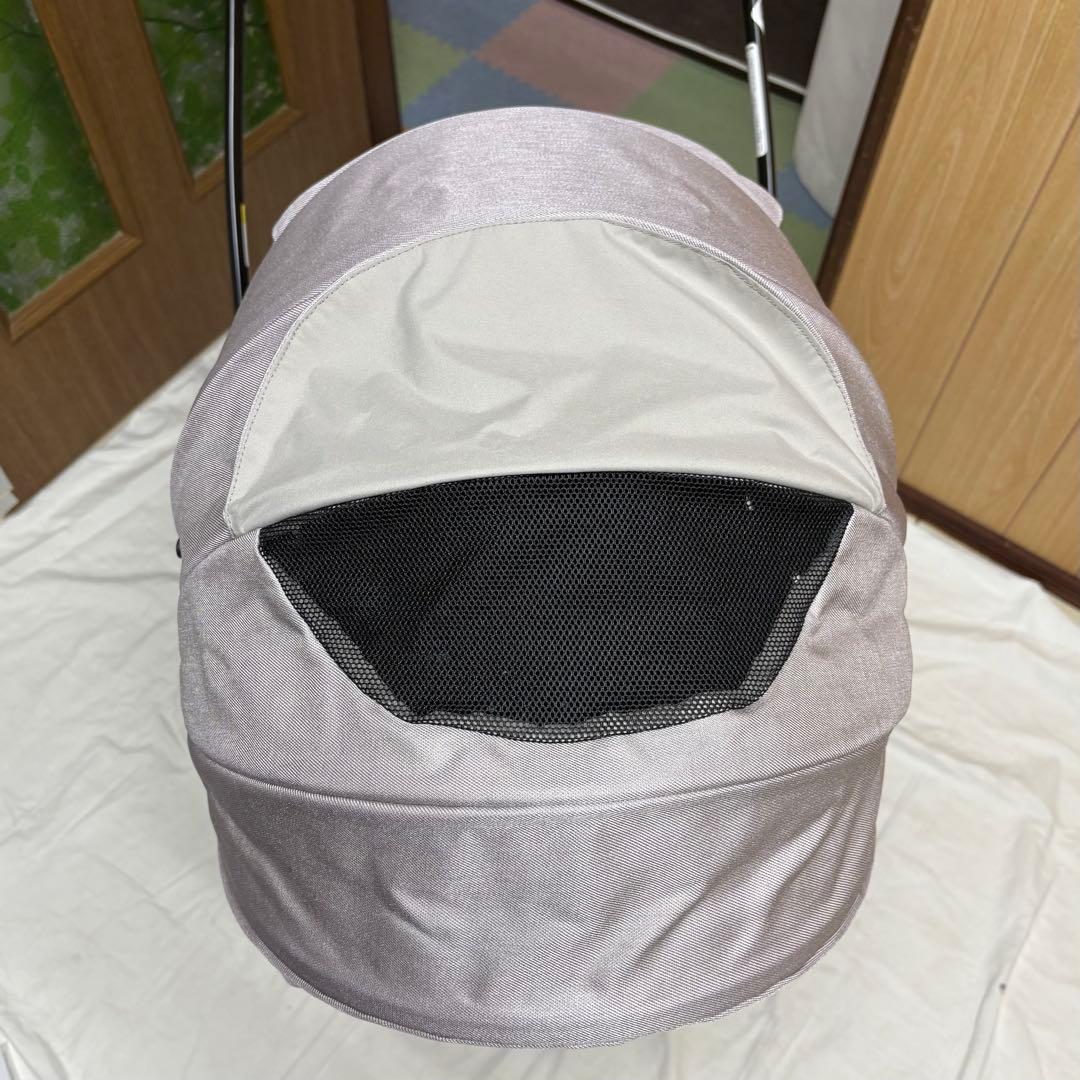 2024年モデル アップリカ ラクーナビッテクッション ベビーカー 清掃済 美品