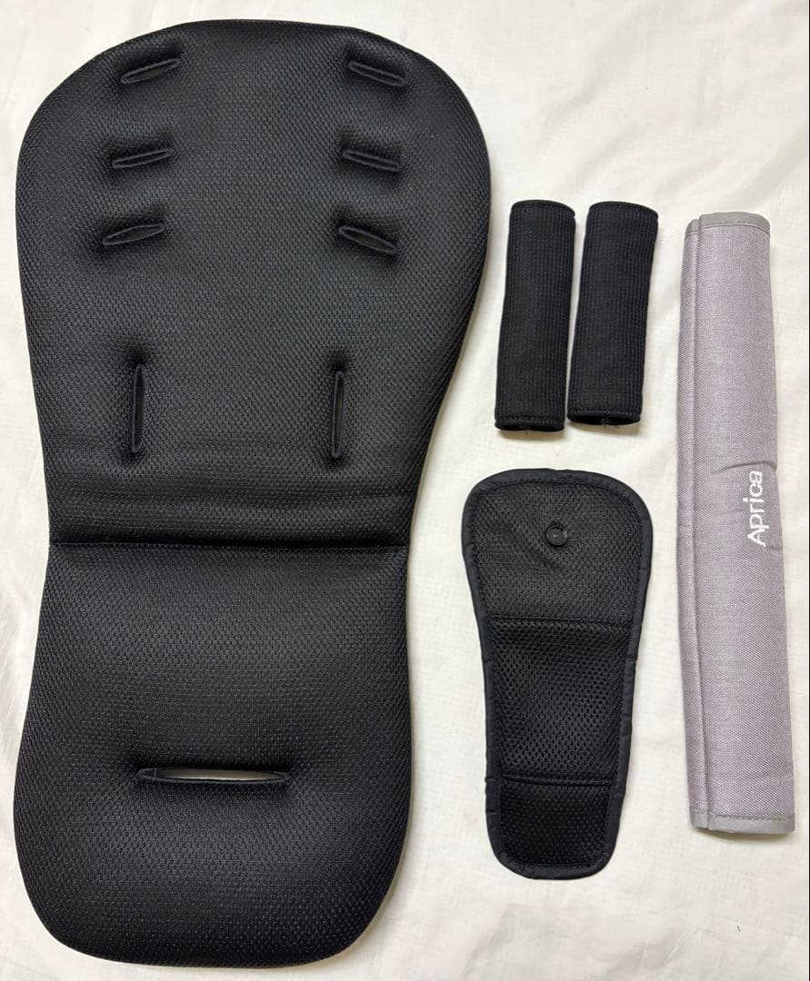 2024年モデル アップリカ ラクーナビッテクッション ベビーカー 清掃済 美品