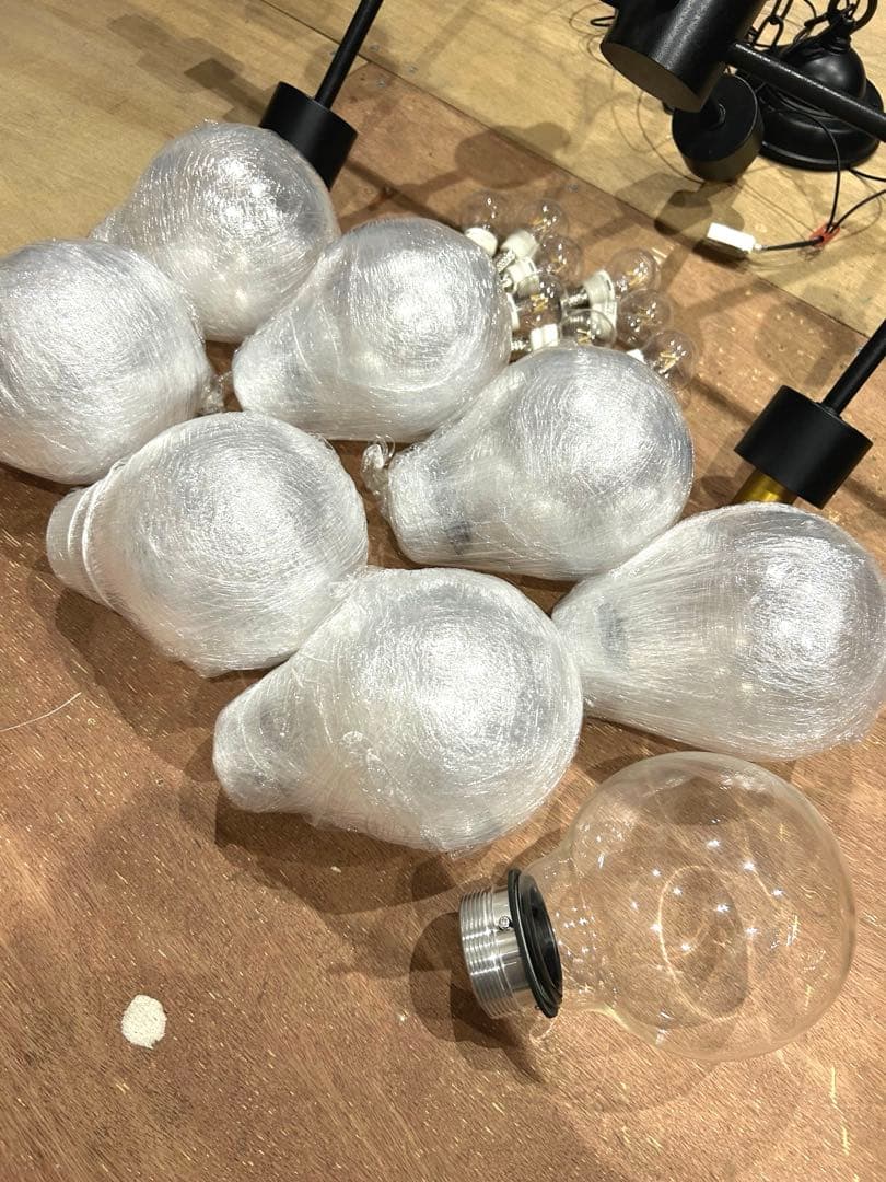 AA45627L電球形クリアLEDフィラメントランプLDG2×8