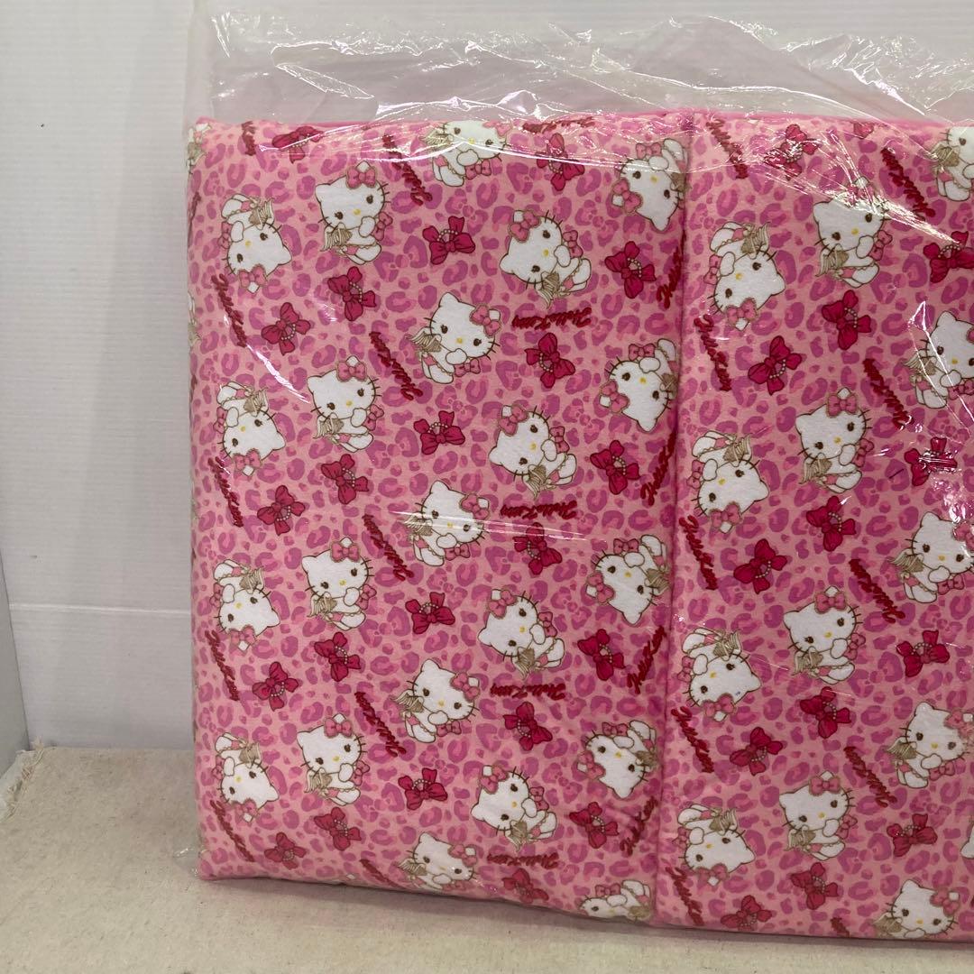 【新品未使用★2013年製】ハローキティ　フリーシートクッション　天使　サンリオ