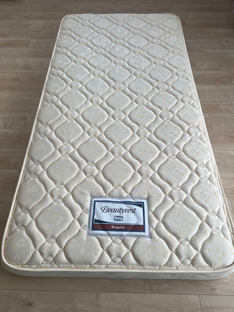 シモンズ シングルマットレス 送料込み